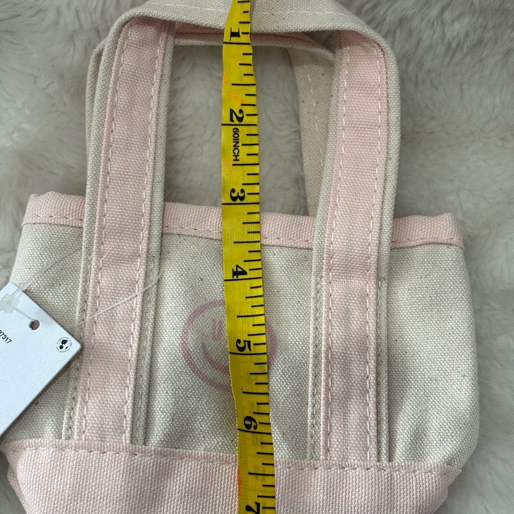 Urban Outfitters Mini Smiley Tote - Picture 6 of 7